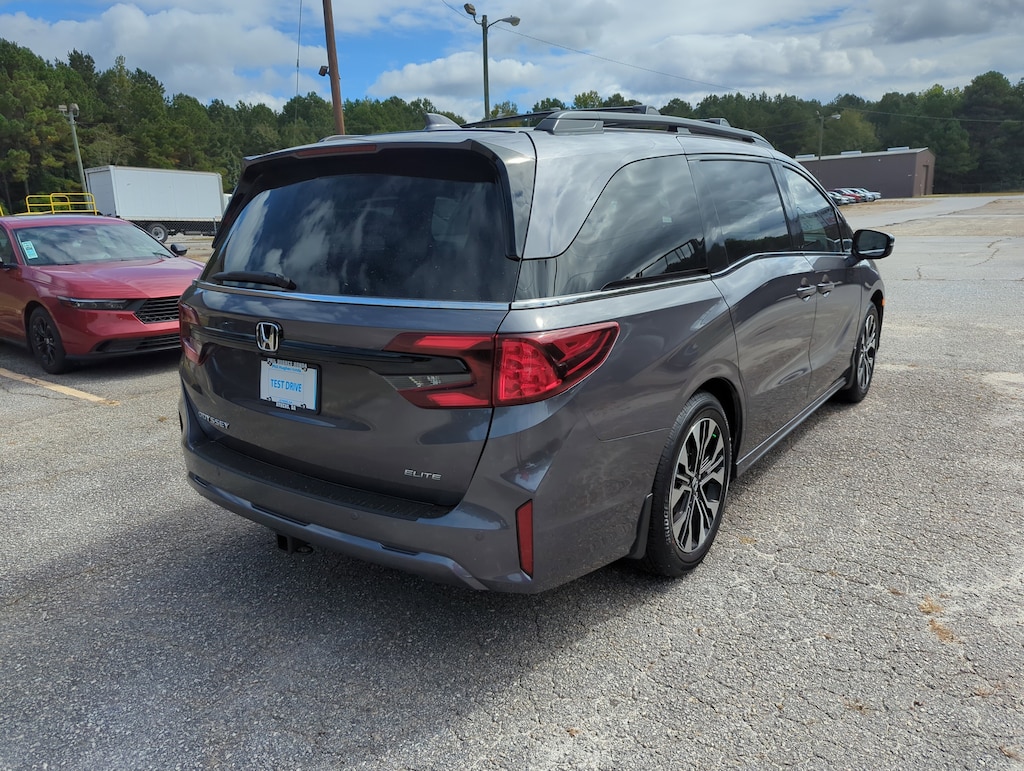 New 2026 Honda Odyssey Elite Van Passenger