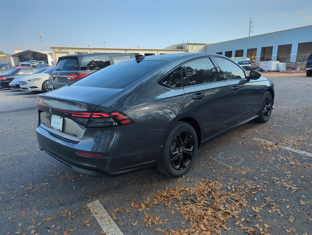 New 2025 Honda Accord SE Sedan