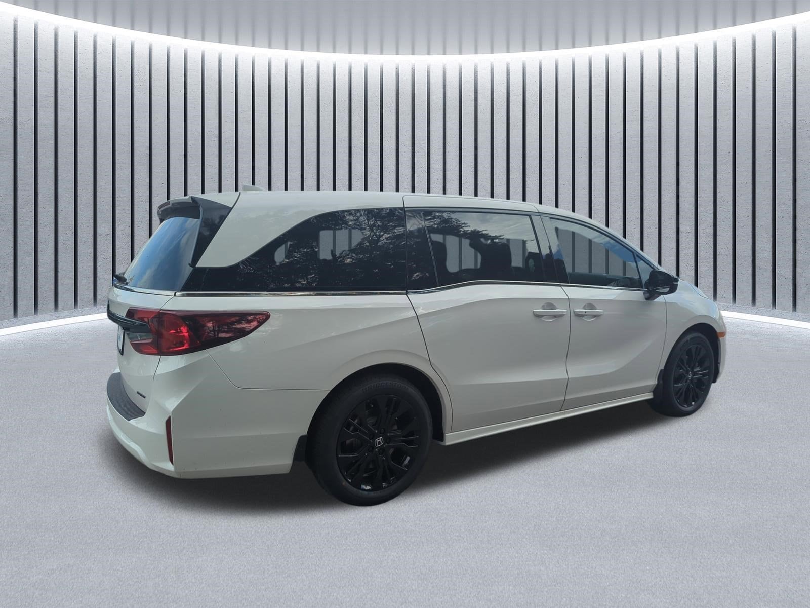 2026 Honda Odyssey Sport L - Photo 4