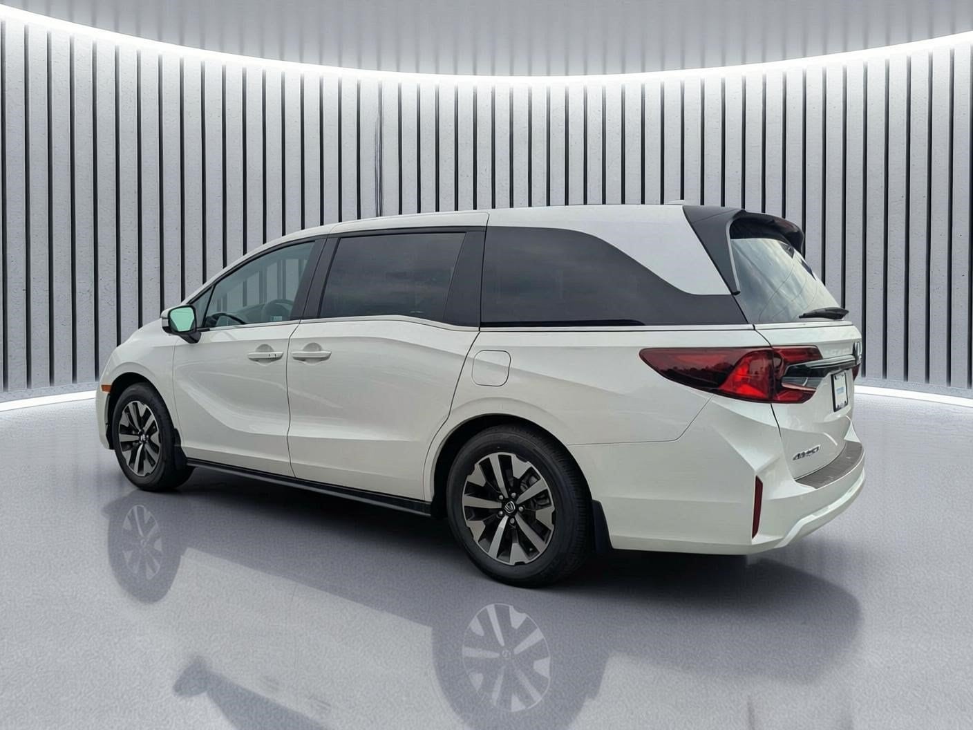 2026 Honda Odyssey EX-L - Photo 7