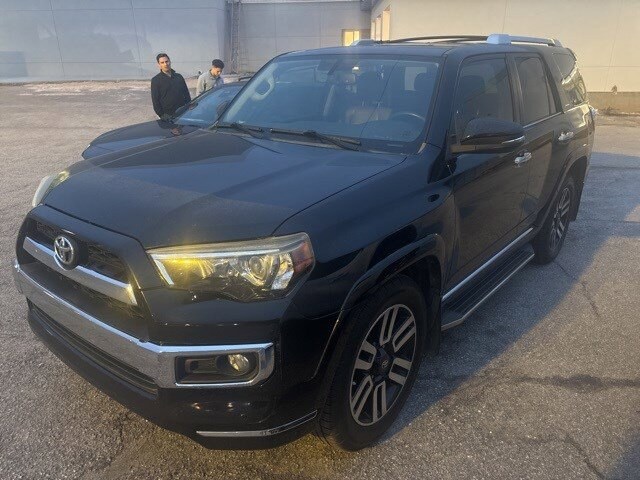 2014 Toyota 4Runner Limited photo 4