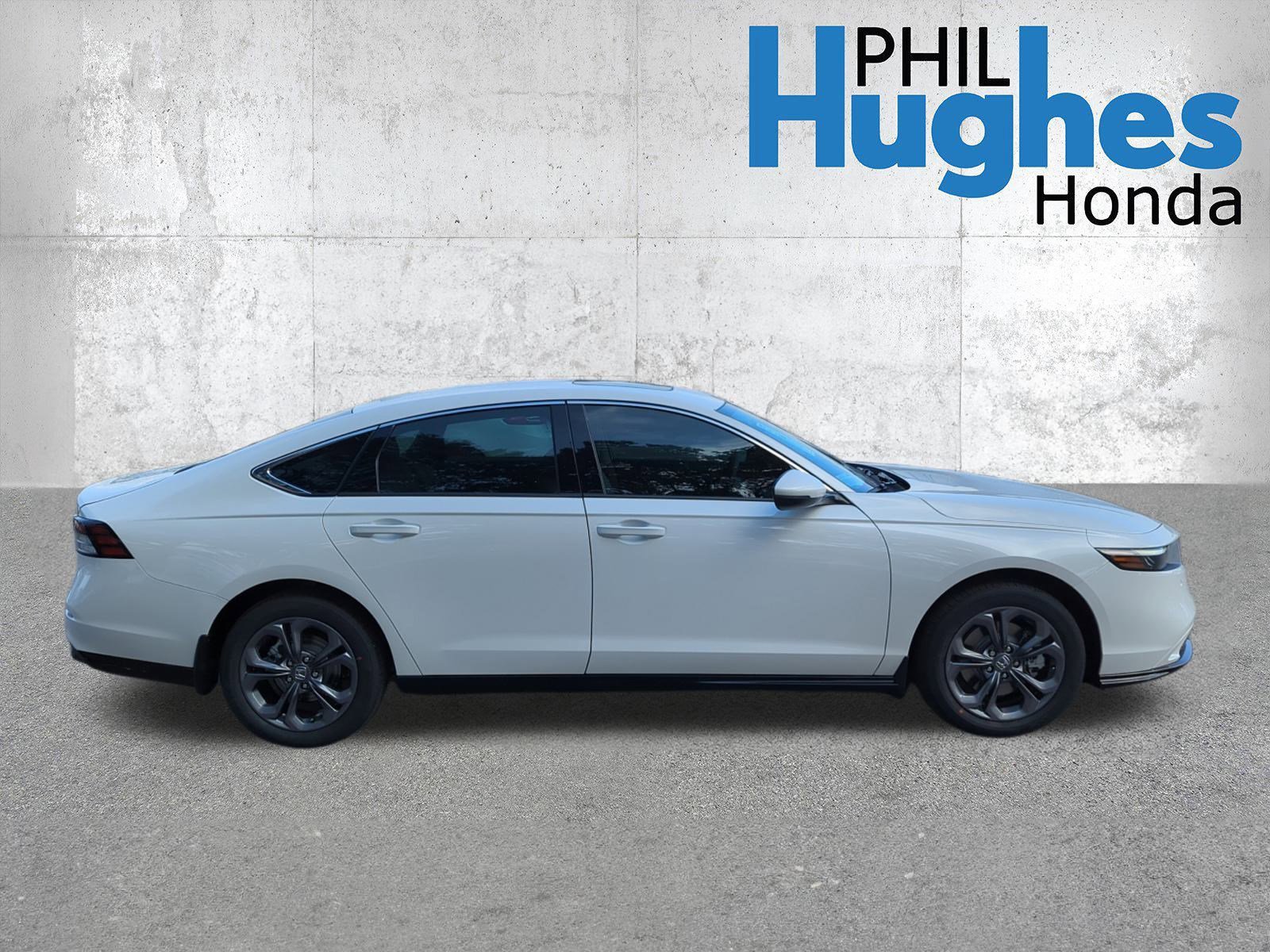 2025 Honda Accord Hybrid EX-L photo 2