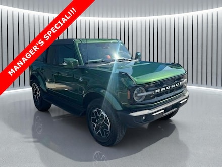 2025 Ford Bronco Outer Banks SUV