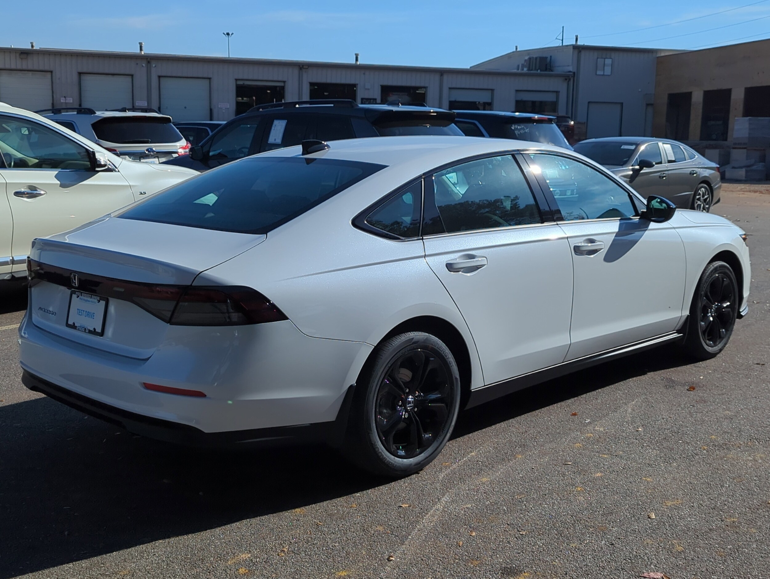 2025 Honda Accord SE photo 4