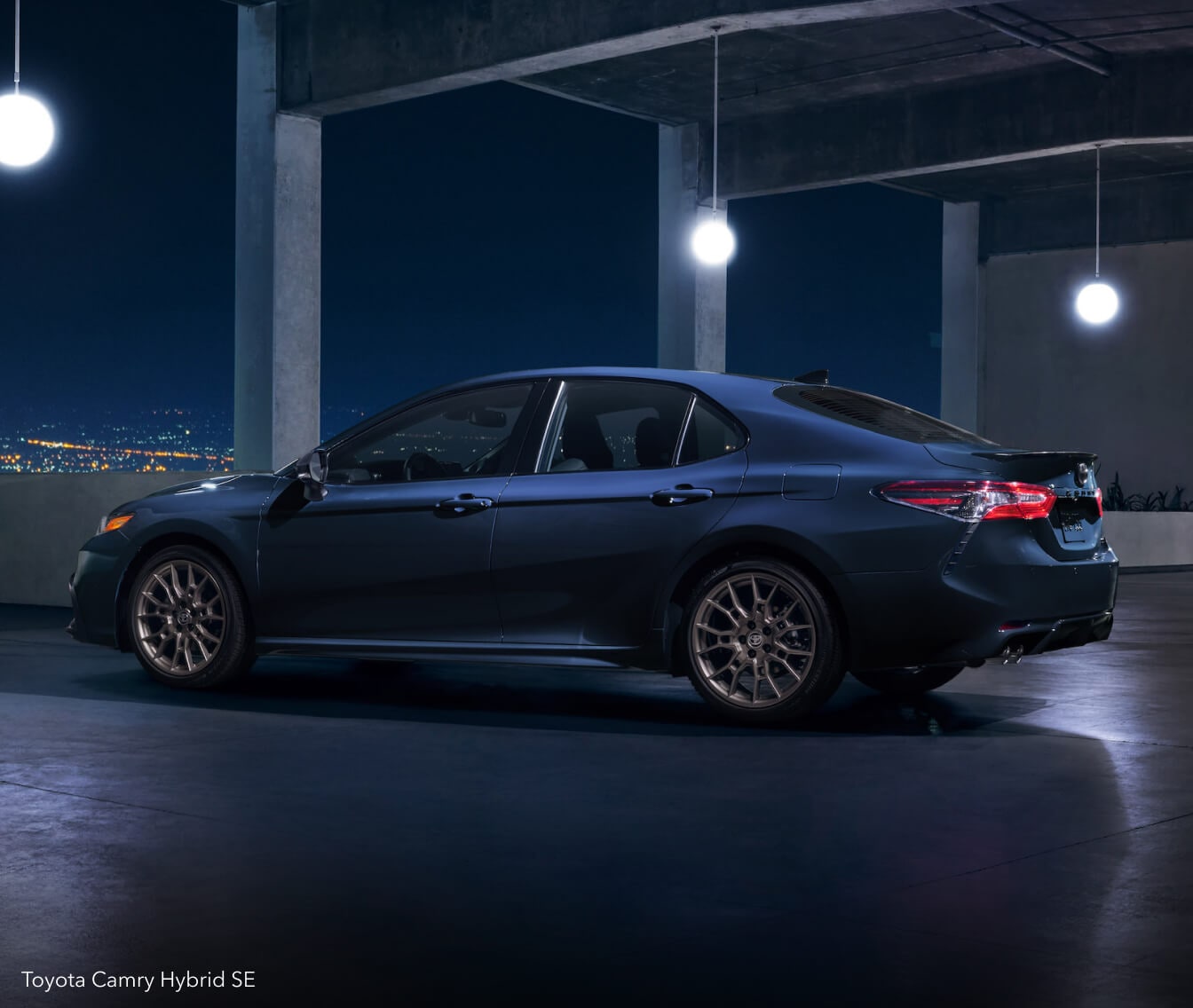 Honda Accord Hybrid vs. Toyota Camry Hybrid