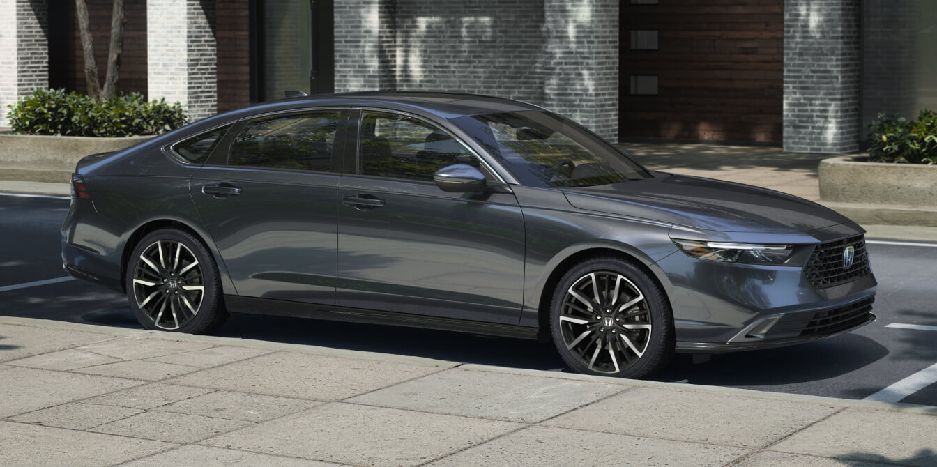 Toyota Camry vs. Honda Accord Specs & Performance