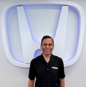 Staff member Sam Samtani from ID_85b04d39b74a