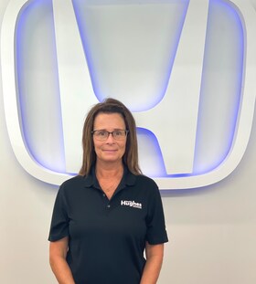 Staff member Marcia Rutledge from ID_765f9cd3c87a