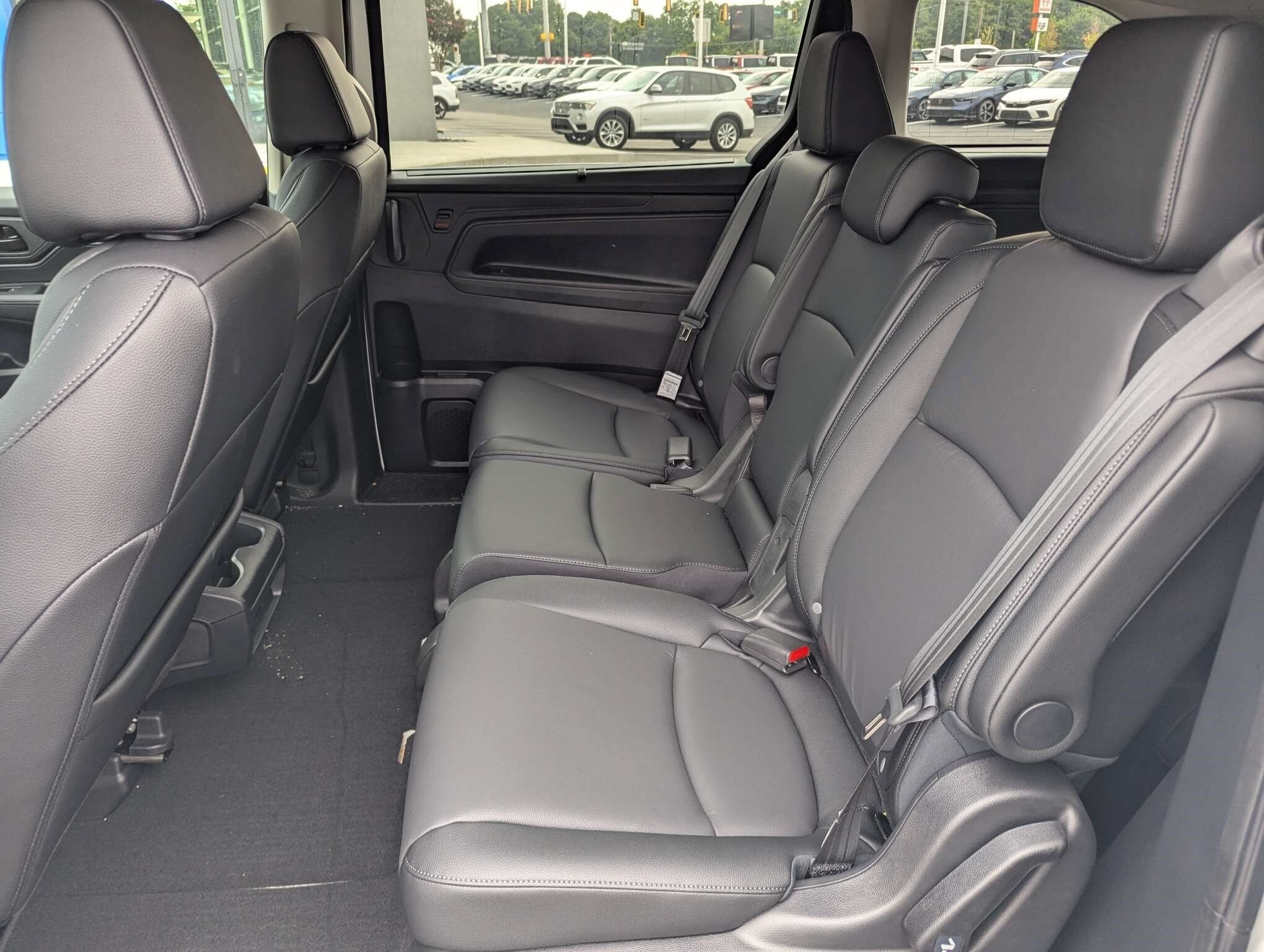 2026 Honda Odyssey EX-L - Photo 17