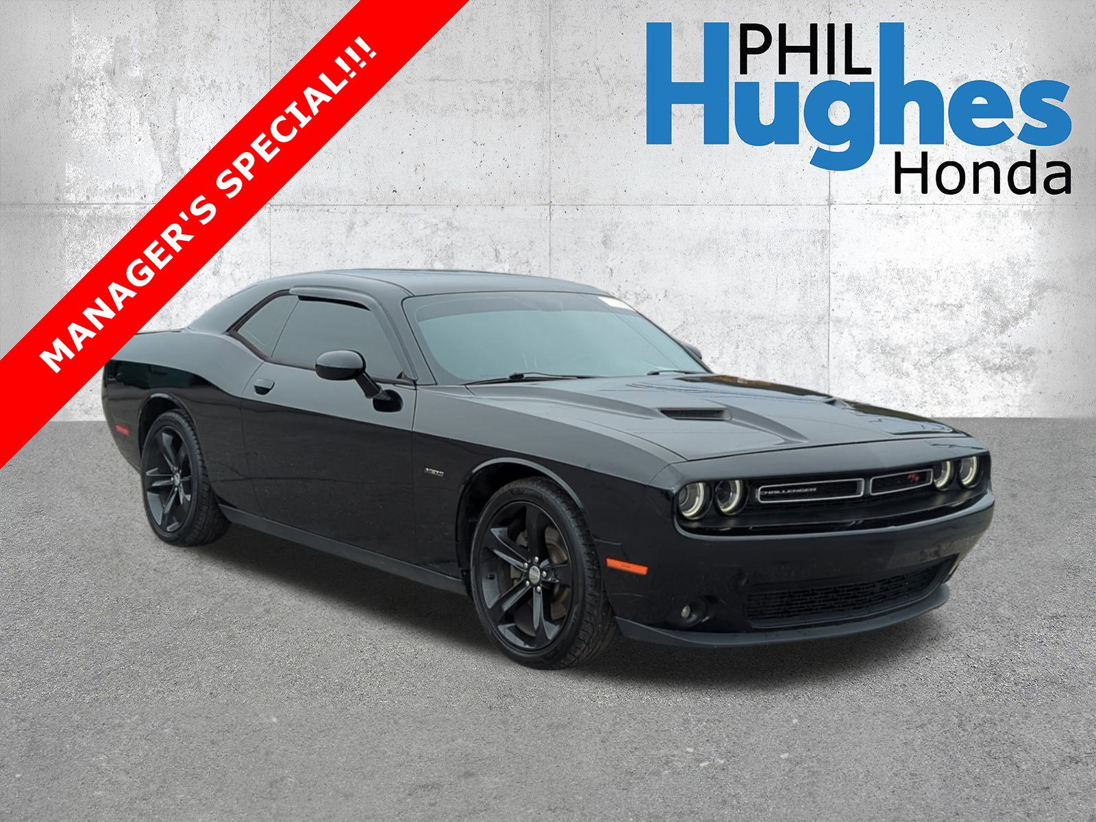 2016 Dodge Challenger R/T's photo