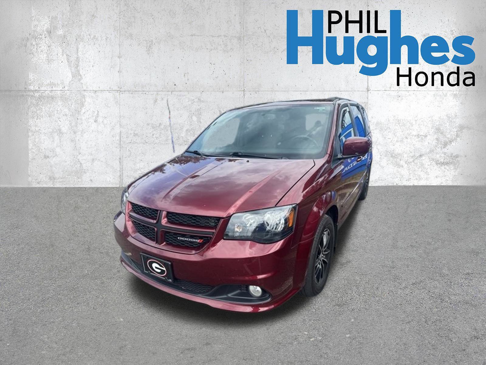 2017 Dodge Grand Caravan GT photo 2