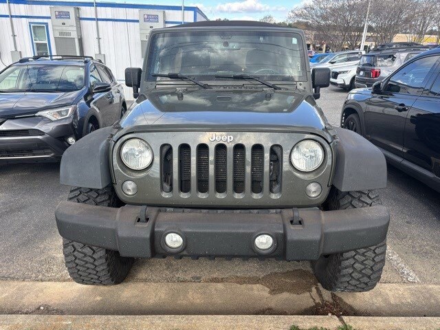 2015 Jeep Wrangler Unlimited Sport photo 2