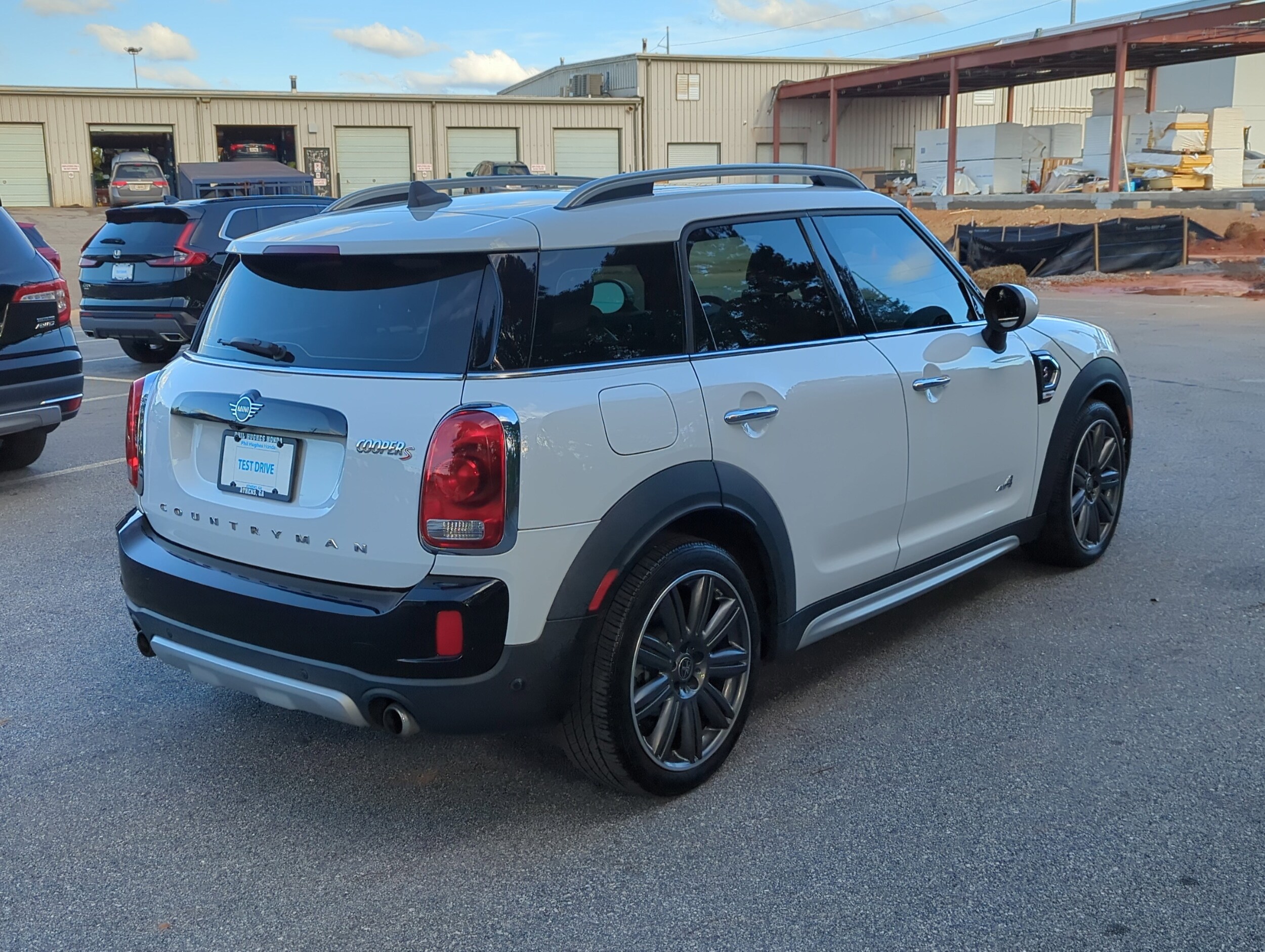 2019 Mini Countryman S ALL4 photo 3