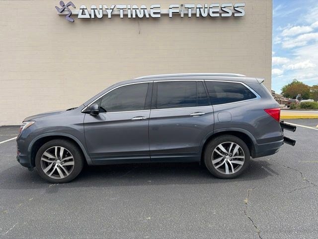 Used 2018 Honda Pilot Touring with VIN 5FNYF6H93JB051311 for sale in Athens, GA