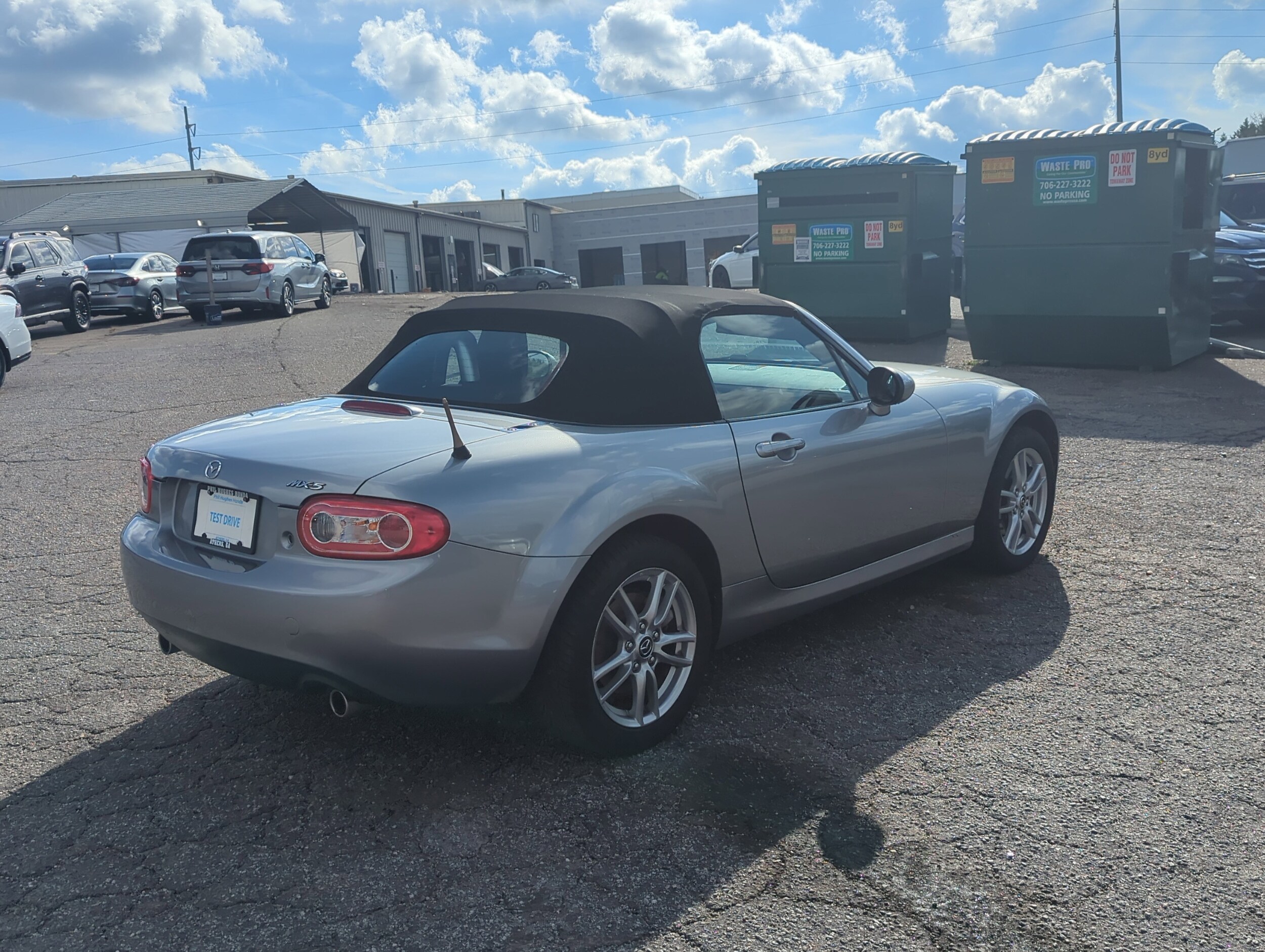 2015 Mazda MX-5 Miata Miata Sport photo 4