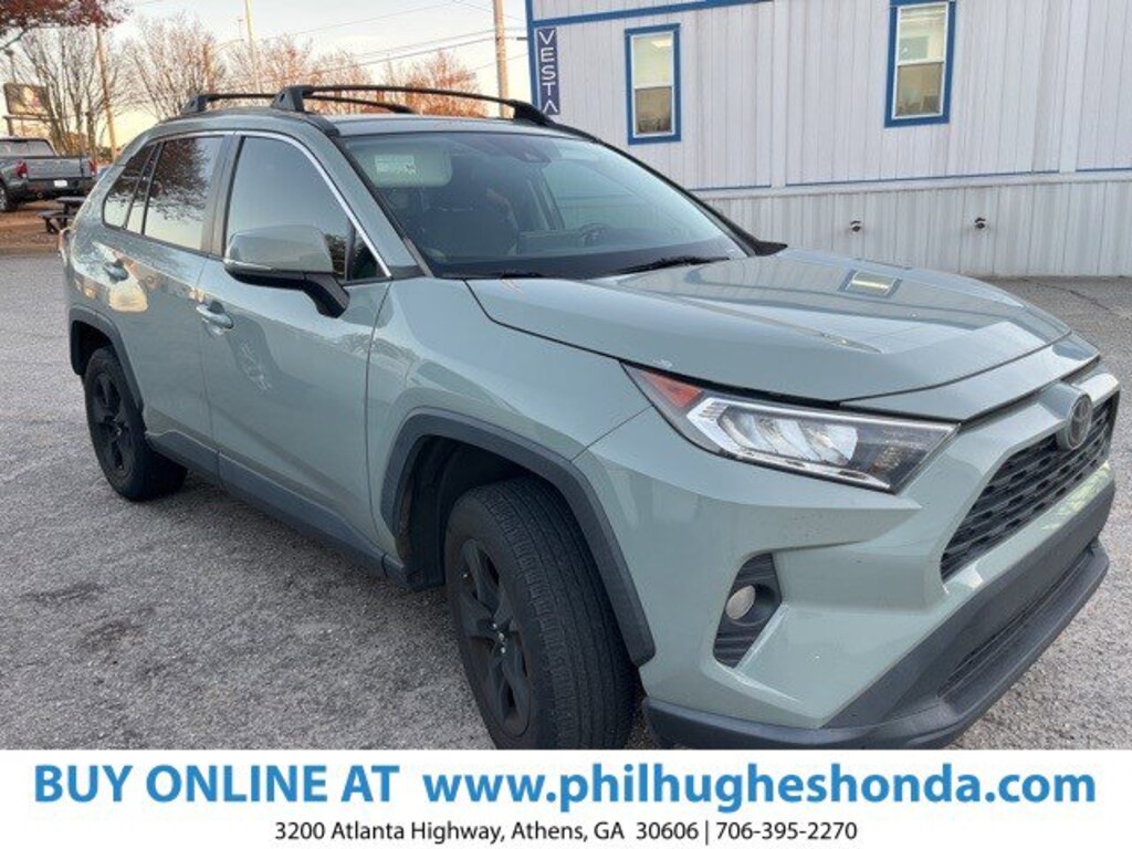 Used 2020 Toyota RAV4 XLE XLE FWD