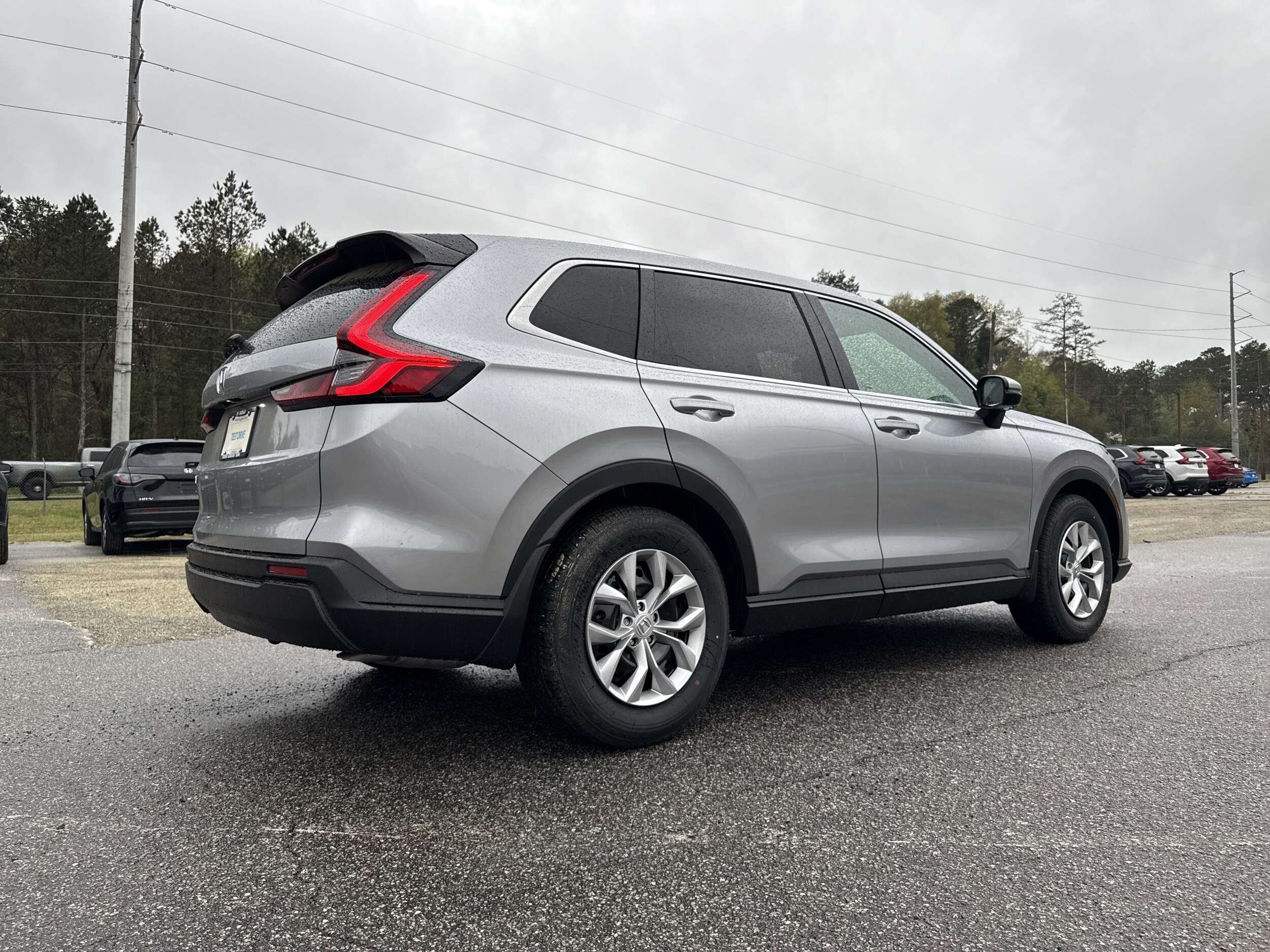 2025 Honda CR-V LX photo 4
