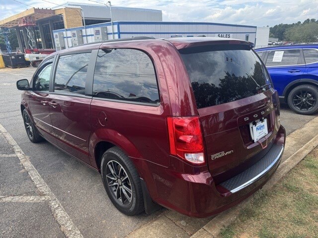 2017 Dodge Grand Caravan GT photo 4