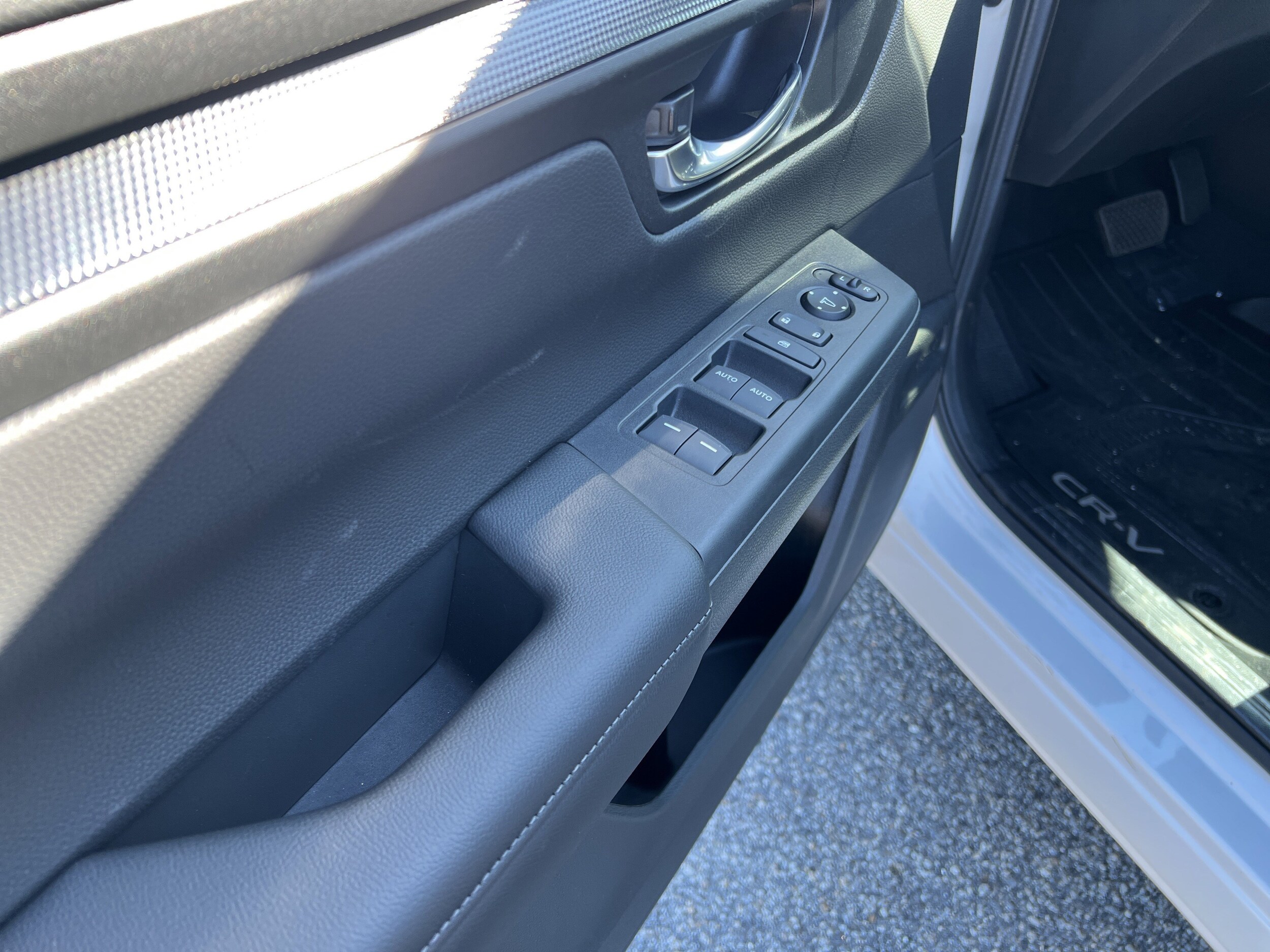 2026 Honda CR-V EX - Photo 15