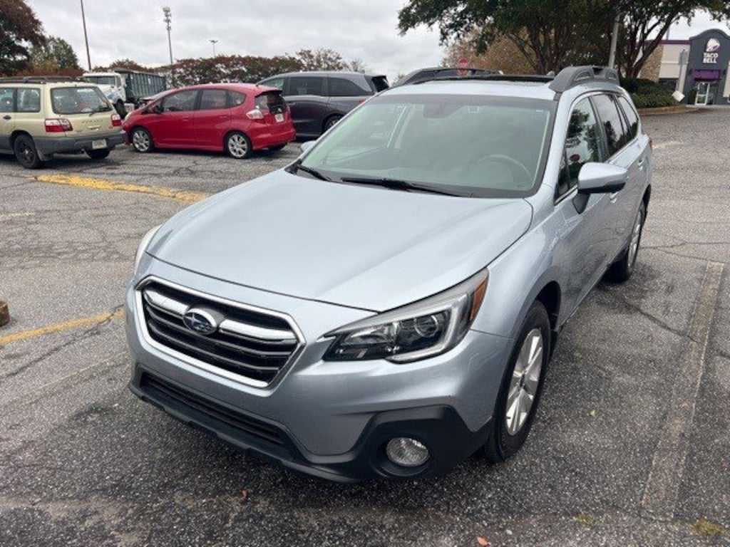 Used 2019 Subaru Outback Premium 2.5i Premium