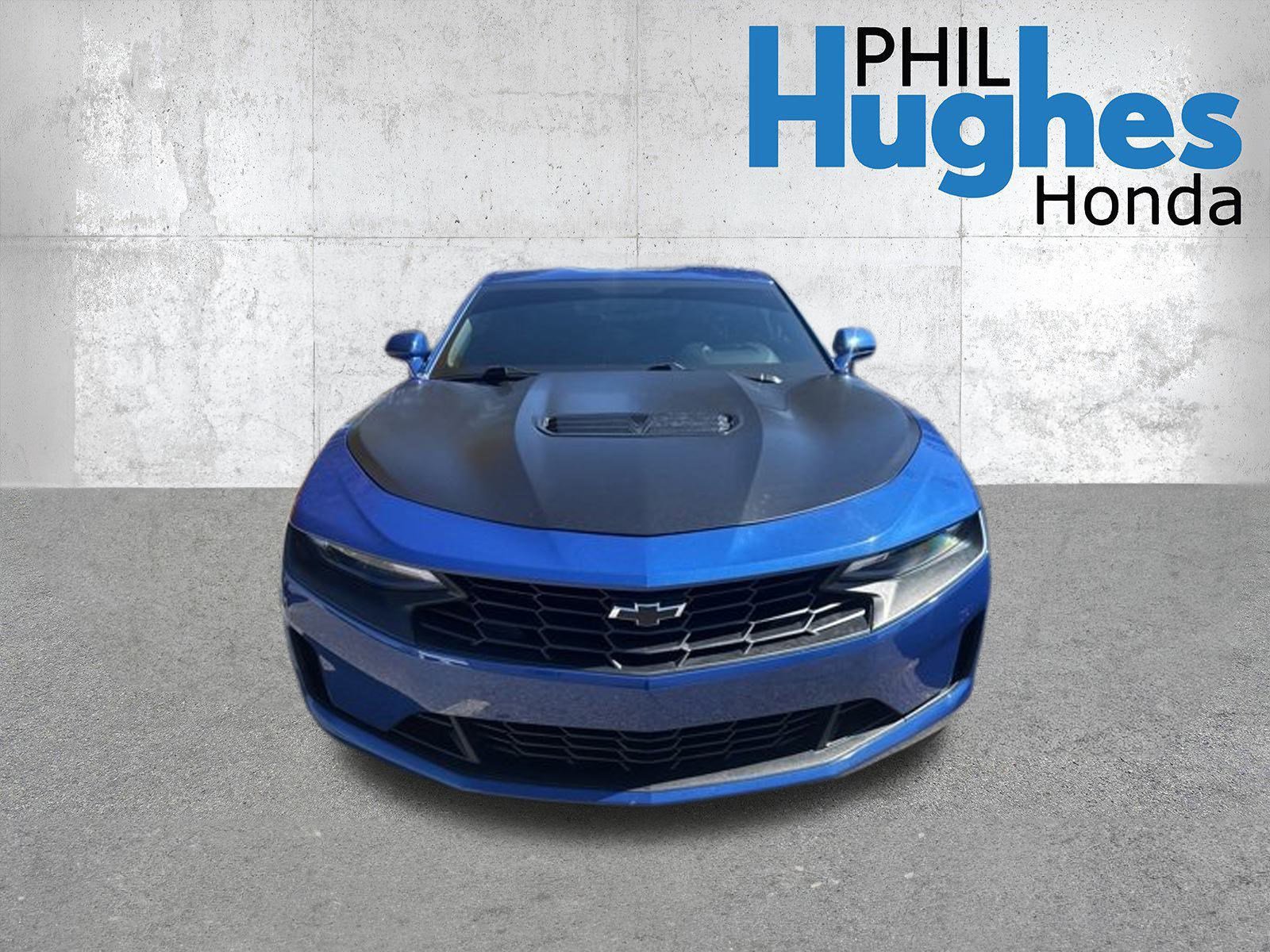 2022 Chevrolet Camaro LT1 photo 2
