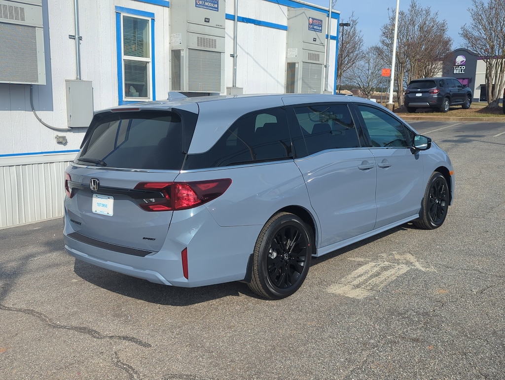 New 2026 Honda Odyssey Sport-L Van Passenger