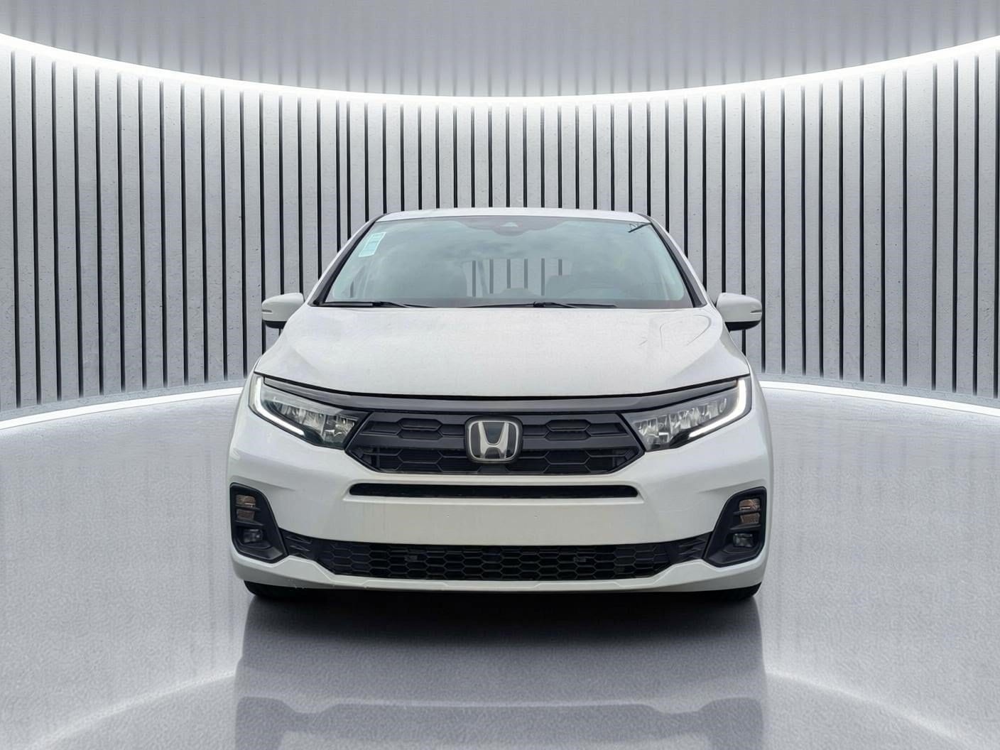 2026 Honda Odyssey EX-L - Photo 10