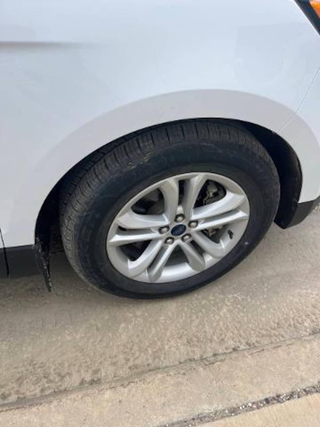 Used 2019 Ford Edge SEL SUV