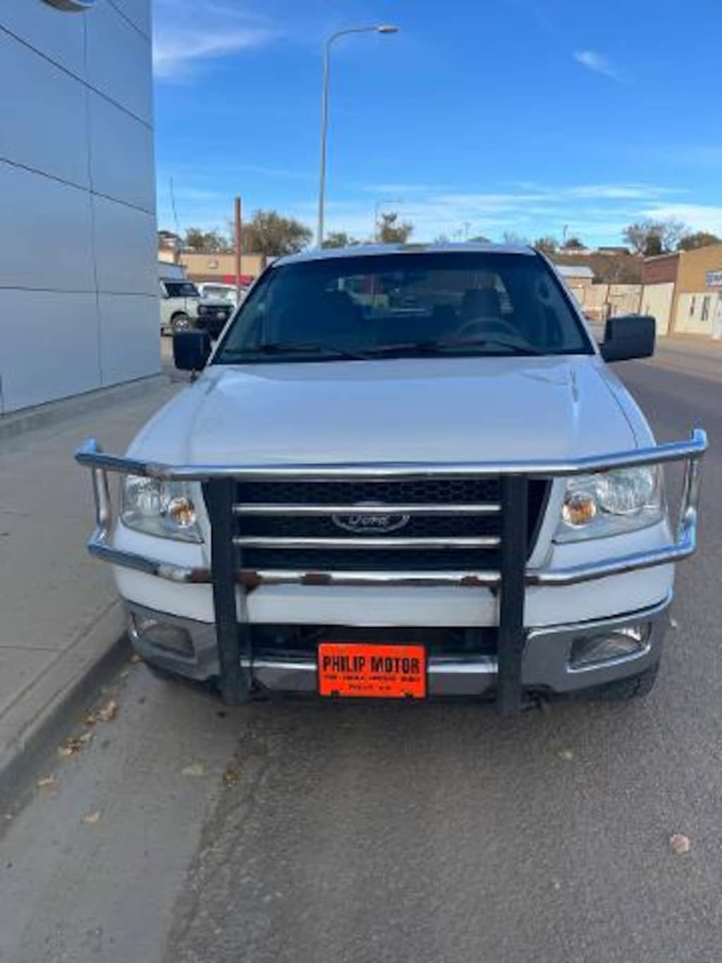 Used 2005 Ford F-150 XLT Crew Cab Short Bed Truck
