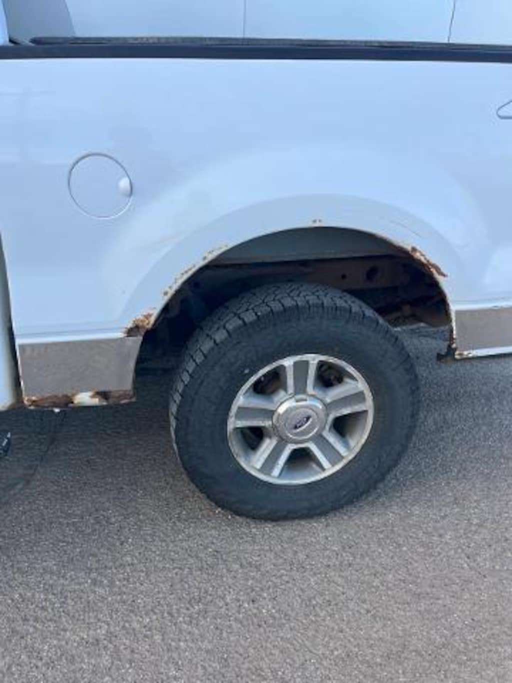 Used 2005 Ford F-150 XLT Crew Cab Short Bed Truck