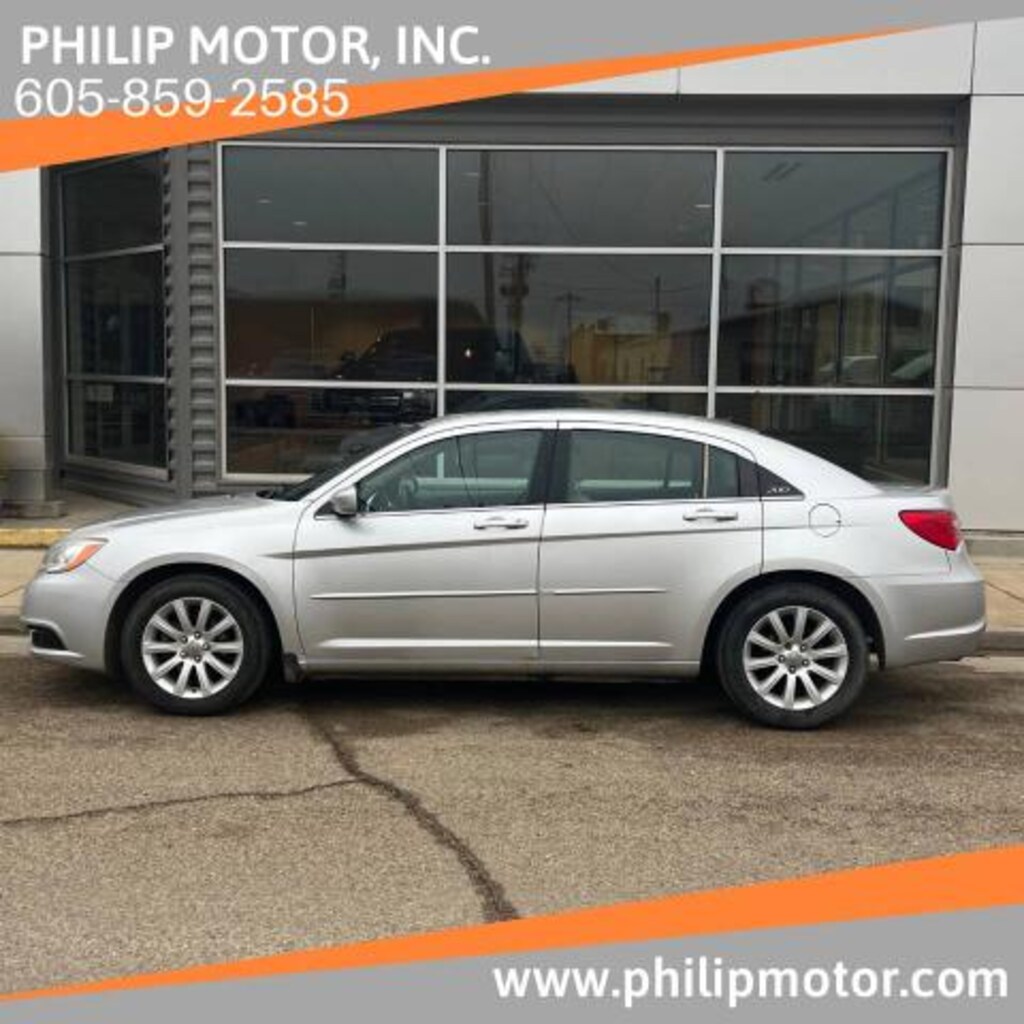 Used 2011 Chrysler 200 Touring Sedan