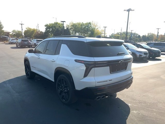 2024 Chevrolet Traverse RS photo 3