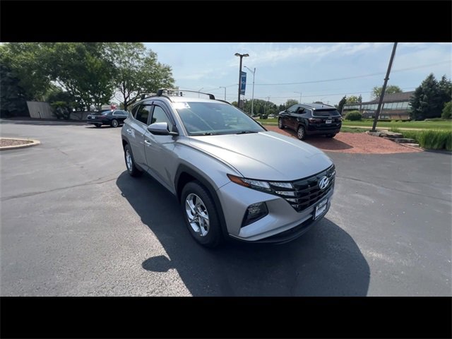 2022 Hyundai Tucson SEL photo 2
