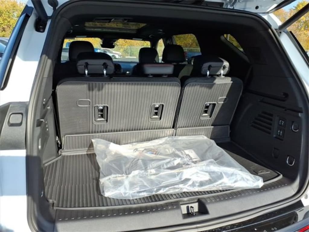 New 2026 Chevrolet Traverse RS SUV