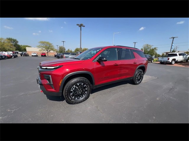 2024 Chevrolet Traverse Z71 photo 3