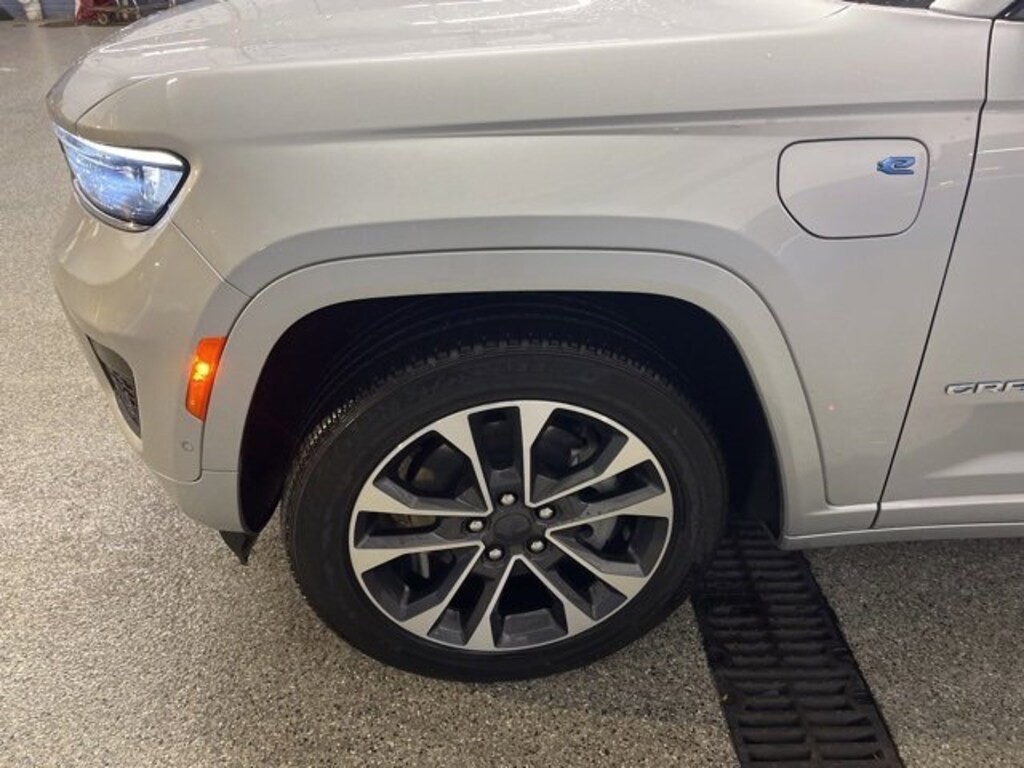 Used 2022 Jeep Grand Cherokee 4xe Overland 4x4 SUV