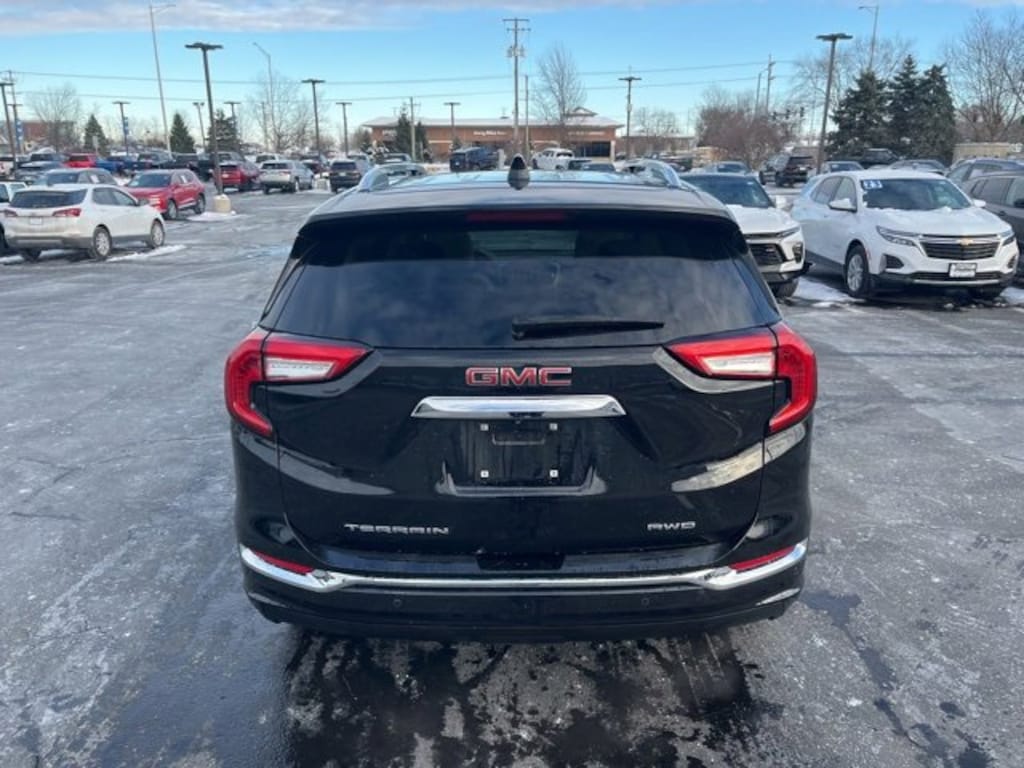 Used 2022 GMC Terrain Denali SUV