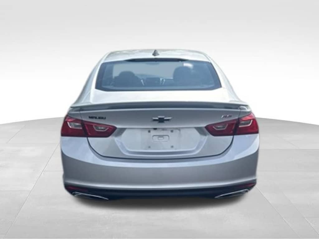 Used 2022 Chevrolet Malibu RS Car