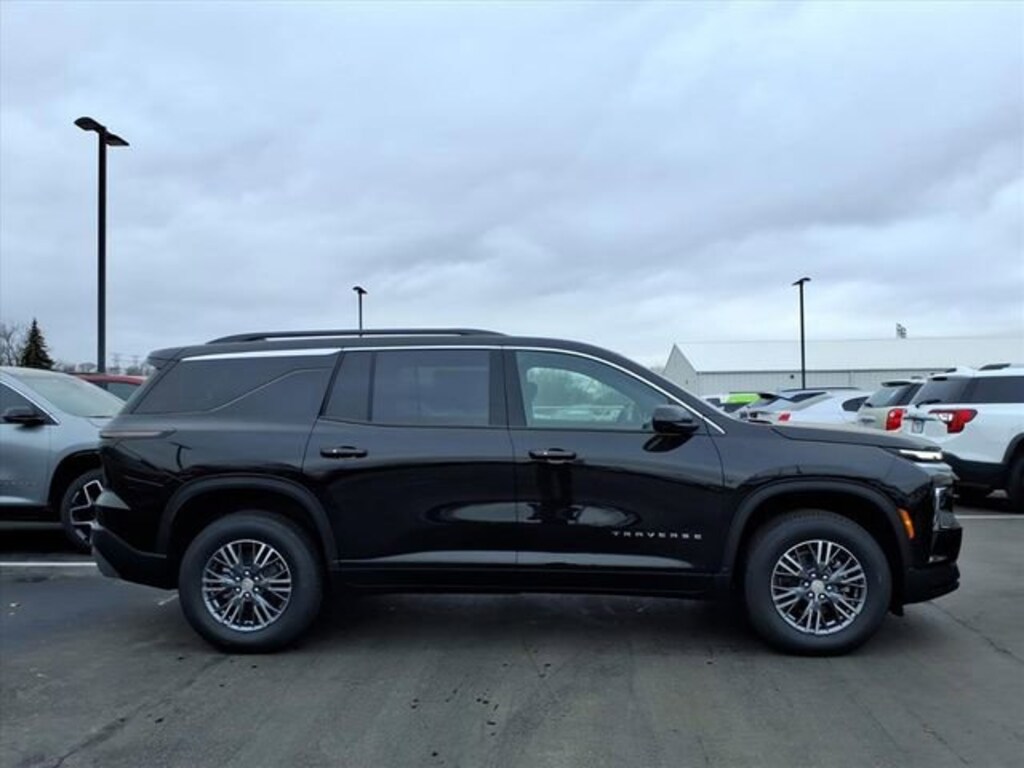 New 2026 Chevrolet Traverse LT SUV