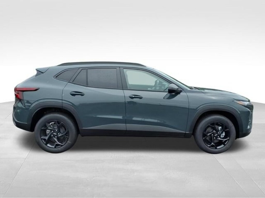 New 2026 Chevrolet Trax LT SUV