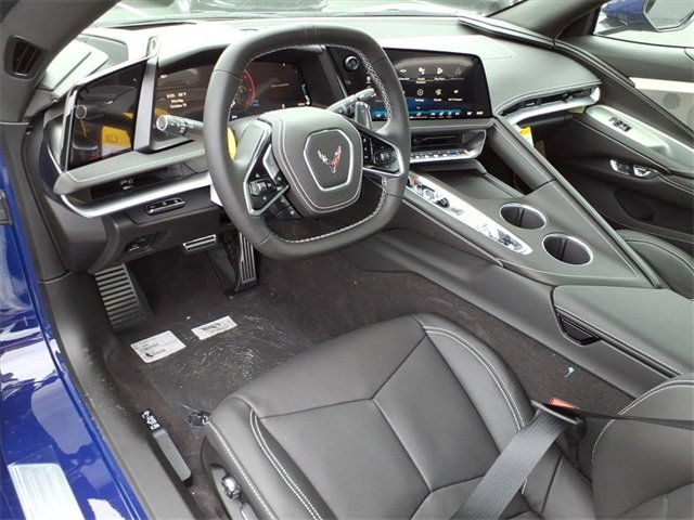 2026 Chevrolet Corvette Stingray 2LT Convertible photo 4