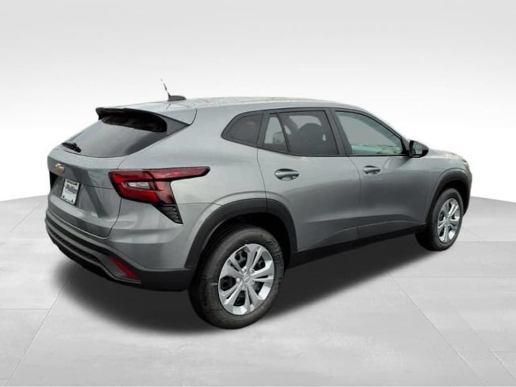 New 2026 Chevrolet Trax LS SUV