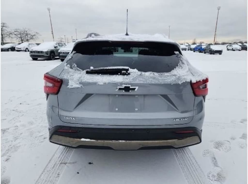 Used 2024 Chevrolet Trax Activ SUV