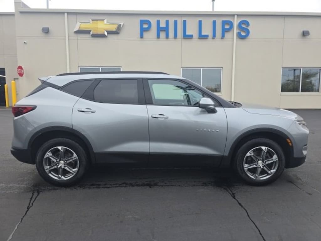 Used 2023 Chevrolet Blazer 2LT SUV