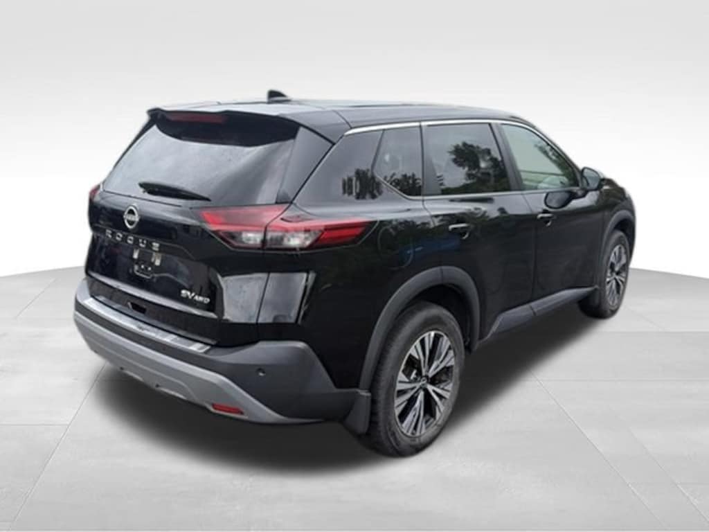 Used 2022 Nissan Rogue SV Intelligent AWD SUV