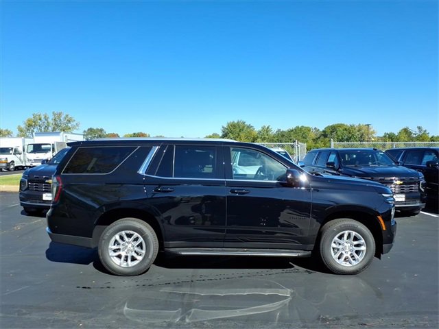 2026 Chevrolet Tahoe LT photo 2