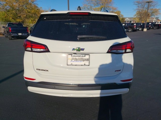 2023 Chevrolet Equinox RS photo 4
