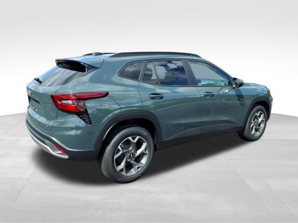 New 2026 Chevrolet Trax LT SUV