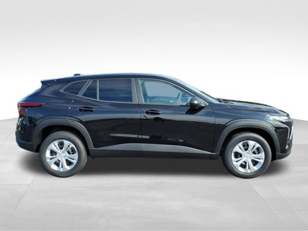 New 2026 Chevrolet Trax LS SUV