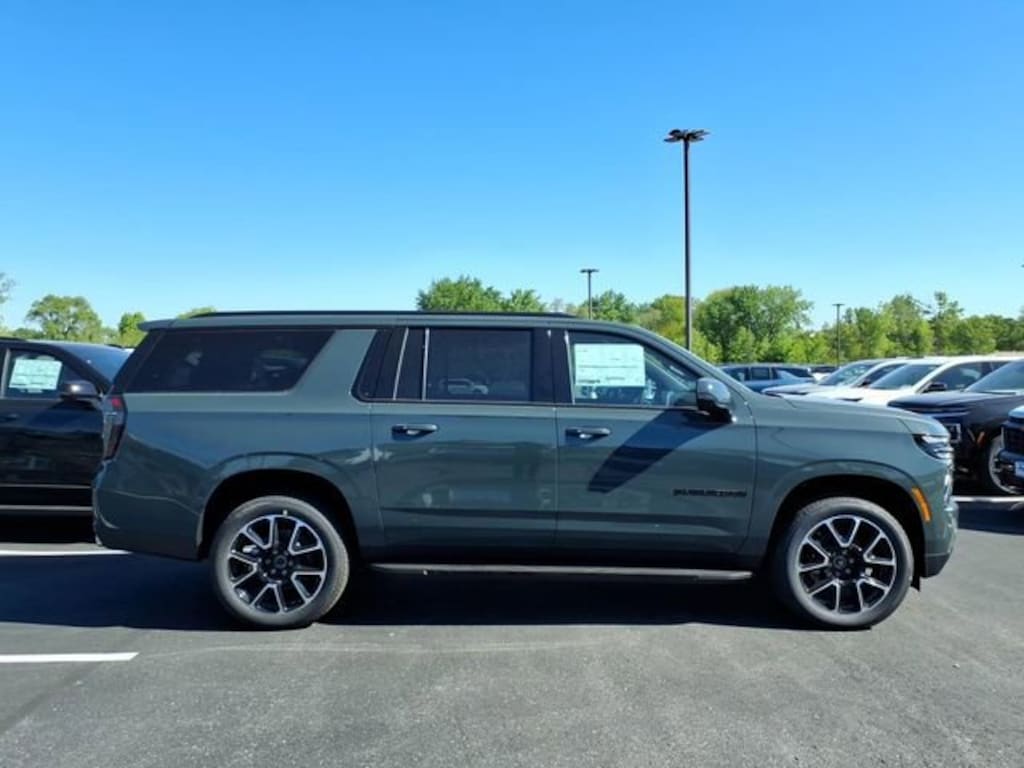 New 2026 Chevrolet Suburban RST SUV